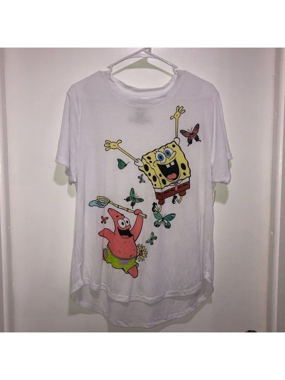𝅺NWOT Ladies SpongeBob graphic T shirt Size XXXL